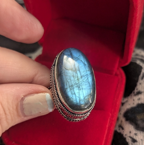 Jewelry - Vintage Blue 💙 Flash Labradorite Stone In 925 Silver Setting Size 9